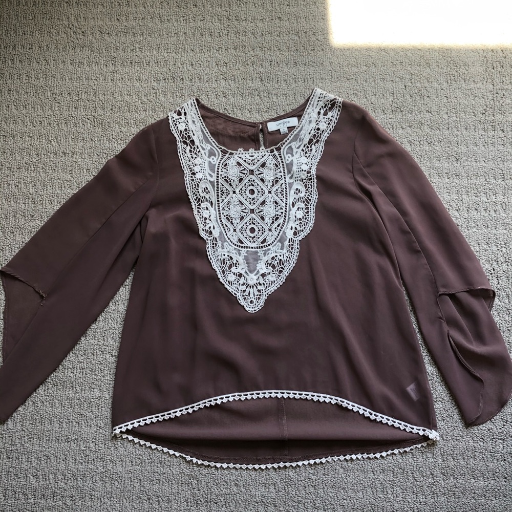 Women’s Blouse